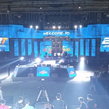 Sewa stage panggung event profesional Sakata Global Indonesia - desain custom untuk konser, wedding, MICE, exhibition, dan acara pemerintahan.