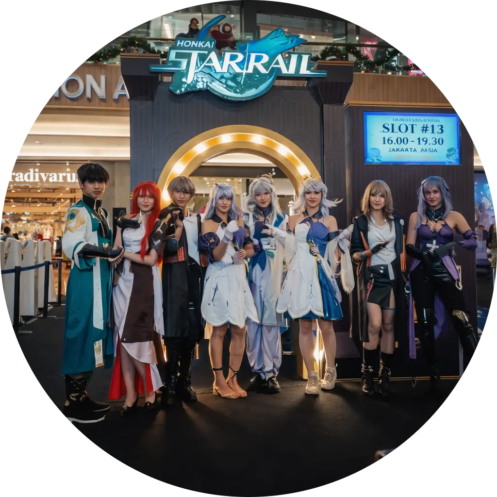 Tim cosplay profesional Sakata Global Indonesia dengan kostum custom produksi sendiri untuk event activation, brand campaign, dan pameran di Indonesia