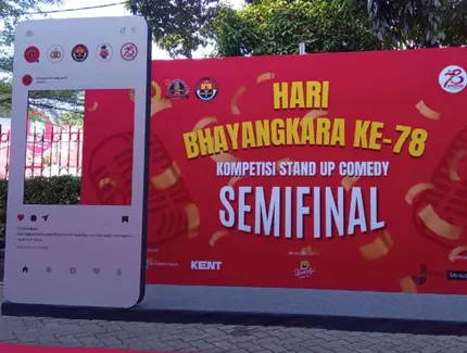 Jasa backdrop event Jakarta oleh PT Sakata Global Indonesia untuk kebutuhan corporate event, seminar, pameran, brand activation, dan acara pemerintah dengan desain custom, produksi berkualitas, serta instalasi profesional.